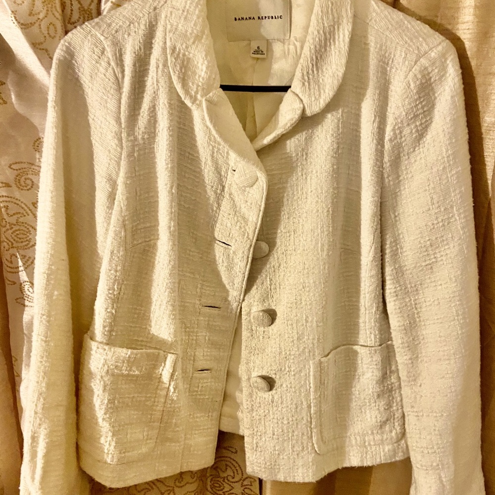 White cream Banana Republic blazer
